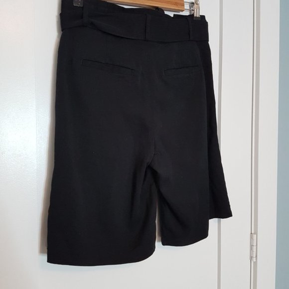 BANANA REPUBLIC high waist black Bermuda shorts - Picture 4 of 6